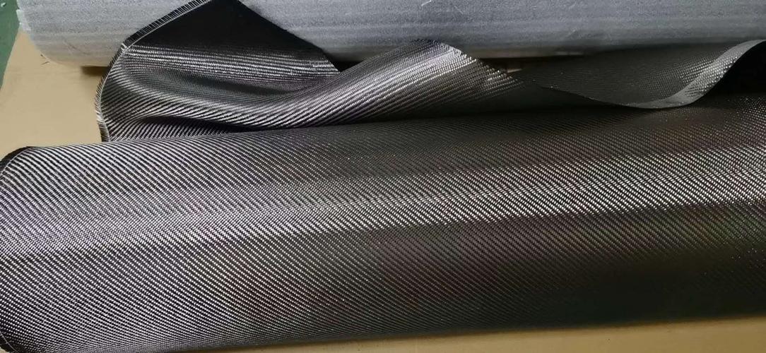产品展示 3k碳纤维布 公司生产3k碳纤维布,型号包括200g/220g,平纹3k